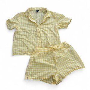 Yellow and white gingham checkered set